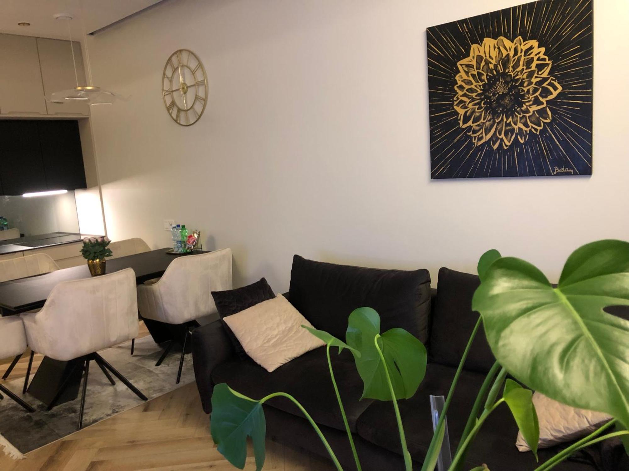 Komfortowe Apartamenty Kielce Klonowa ,Ogrodek, Garaz Podziemny, Samodzielne Wejscie Na Kod 24H Dış mekan fotoğraf