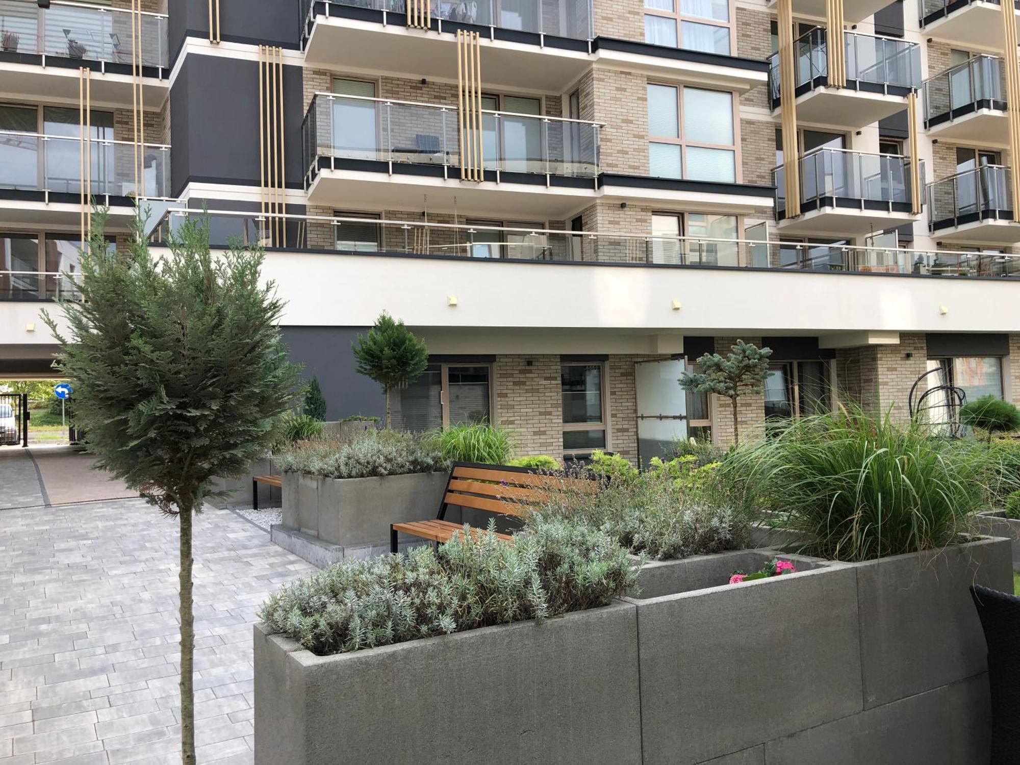 Komfortowe Apartamenty Kielce Klonowa ,Ogrodek, Garaz Podziemny, Samodzielne Wejscie Na Kod 24H Dış mekan fotoğraf